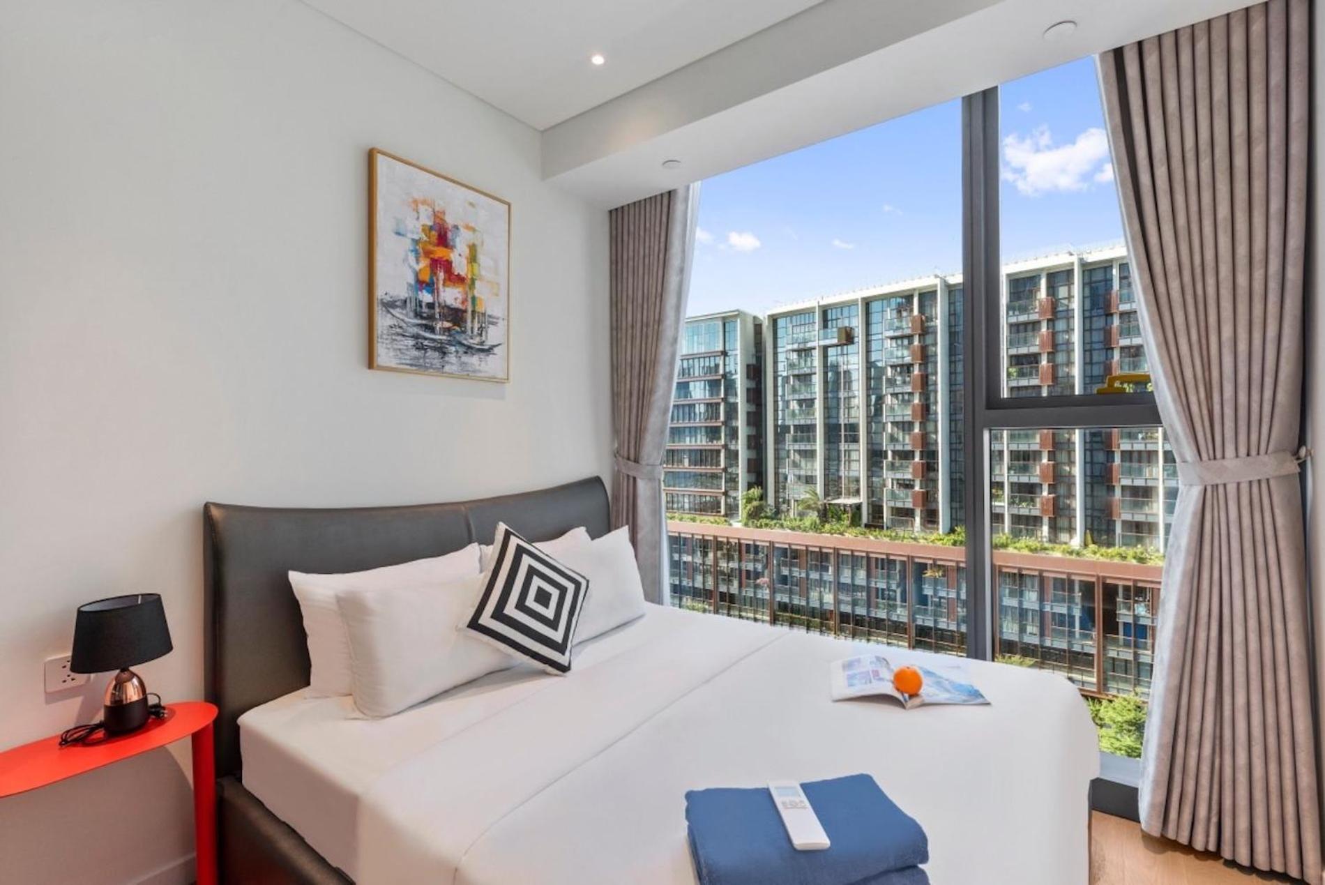 The Metropole -Complex "Opera, Crest, Galleria " -Free Pool-Gym-Sauna Room-Yoga Room Ho Chi Minh City Exterior photo